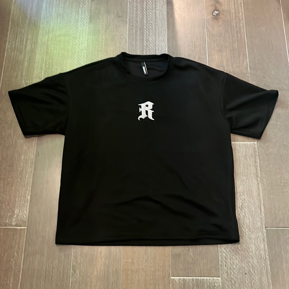 Black and white tour type shirt